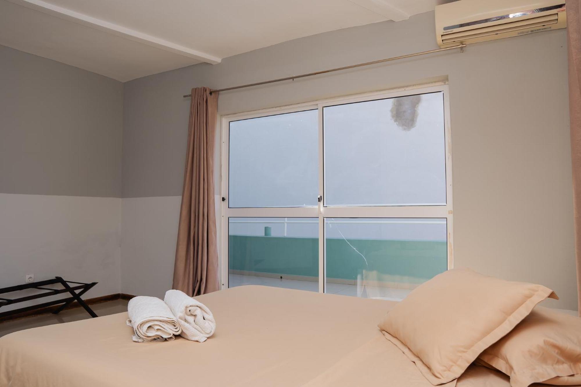 Praia Guest House Luaran gambar