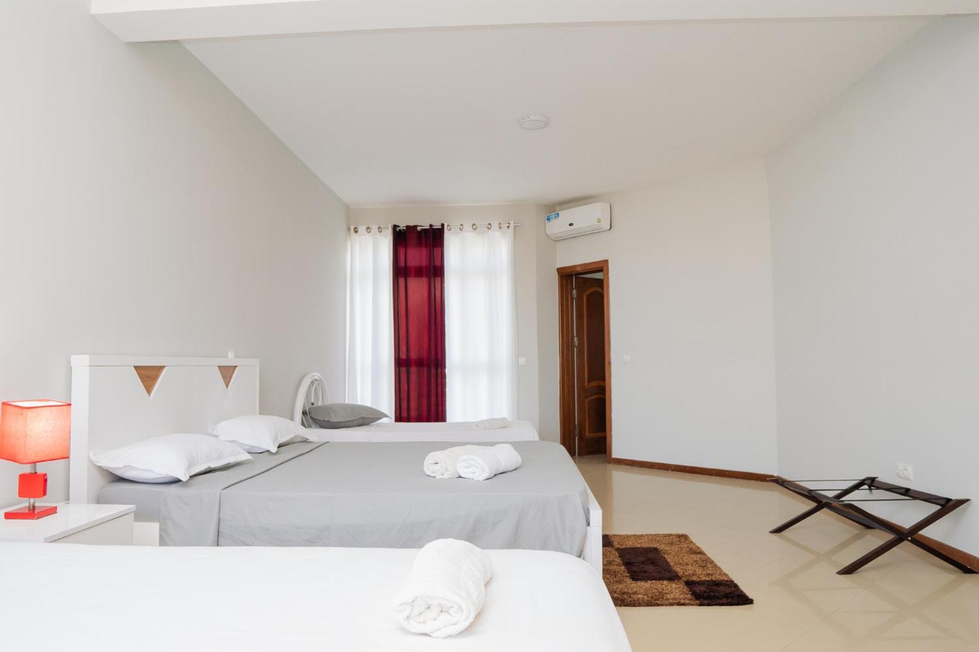 Praia Guest House Luaran gambar